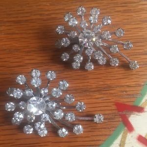 Vintage TARA Clip Holiday Rhinestone Earrings